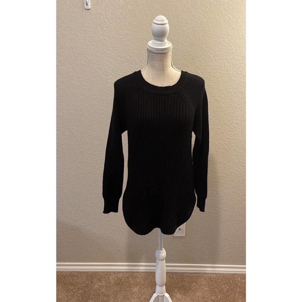 Quinn Black Crewneck Sweater Size S/P/P